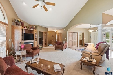 Experience luxury lakefront and golf course living in this - photo 9