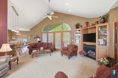 Experience luxury lakefront and golf course living in this - photo 10