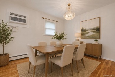Beautifully maintained high-ranch home featuring 4 bedrooms and - photo 10