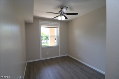 Welcome to Heritage Cove, one of Fort Myers' premier 55+ gated - photo 15