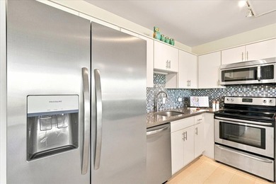 Kihei Ali'i Kai C306 is a beautifully updated 1-bedroom, 1-bath - photo 16