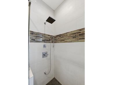 Gorgeous four-bedroom, two-bath home filled with natural light - photo 16