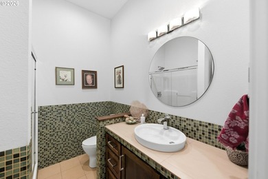 Gorgeous four-bedroom, two-bath home filled with natural light - photo 20