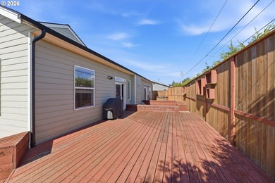 Gorgeous four-bedroom, two-bath home filled with natural light - photo 29
