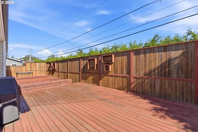 Gorgeous four-bedroom, two-bath home filled with natural light - photo 33