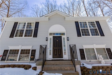Very Nice Well Maintained Split Foyer on Full 1 Acre Corner - photo 6