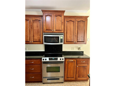 Welcome home to everything you could want-and more! This - photo 4