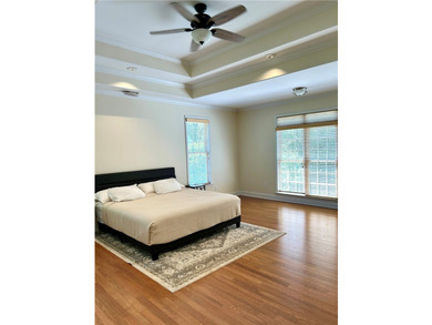 Welcome home to everything you could want-and more! This - photo 8