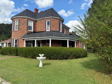 Clinch River Home For Sale in Richlands Virginia