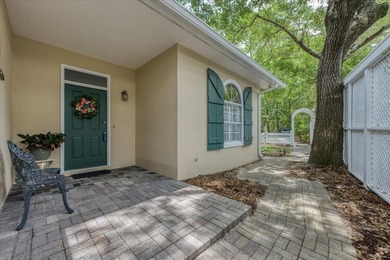 Waterfront 3BR/2BA cottage with stunning bayou views from almost - photo 4