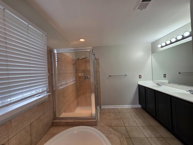 Your Ideal Home Awaits in the Heart of Egg Harbor Township! - photo 5