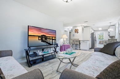 This beautifully renovated 3-bedroom concrete block home tucked - photo 11