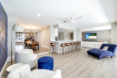 Charming, bright, and airy, this beautifully updated 3 bedroom - photo 12