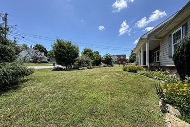 DUE TO A CHANGE TO LIFE CURCUMSTANCEES, OWNER NEEDS TO SELL! - photo 13