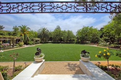 Located in the prestigious Covenant of Rancho Santa Fe, this - photo 15