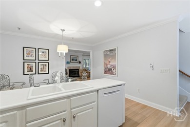 Fantastic 3 bedroom and 3 bathroom home with magnificent views - photo 17