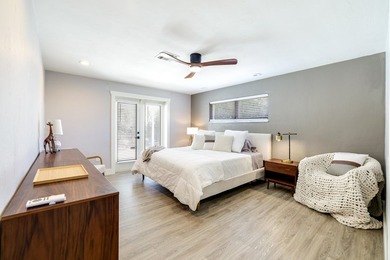 Charming, bright, and airy, this beautifully updated 3 bedroom - photo 19