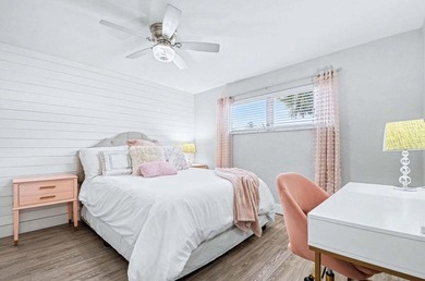 Charming, bright, and airy, this beautifully updated 3 bedroom - photo 20