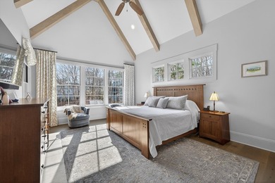 Welcome to this beautiful custom-built, 4-bedroom, 4.5-bath lake - photo 21