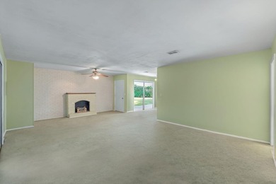 Create your own masterpiece with this midcentury modern bungalow - photo 5