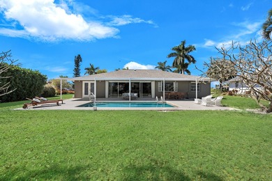 Charming, bright, and airy, this beautifully updated 3 bedroom - photo 32