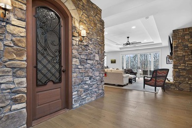 Welcome to this beautiful custom-built, 4-bedroom, 4.5-bath lake - photo 38