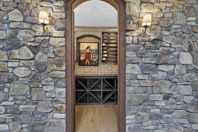 Welcome to this beautiful custom-built, 4-bedroom, 4.5-bath lake - photo 39