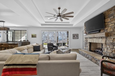 Welcome to this beautiful custom-built, 4-bedroom, 4.5-bath lake - photo 42