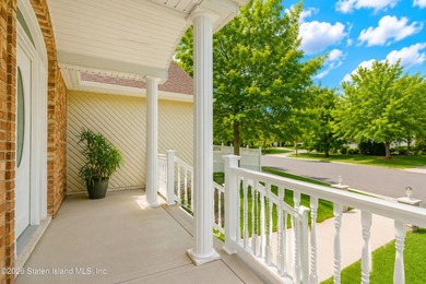 Welcome to 274 Retford Avenue! This beautiful broadside ranch is - photo 4