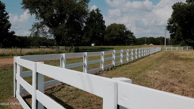 (private lake, pond, creek) Acreage For Sale in Hickory Valley Tennessee