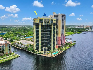 Caloosahatchee River Condo For Sale in Fort Myers Florida
