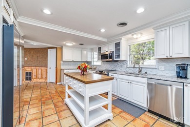 Stunning Lake Nasworthy home nestled along two canals with main - photo 14