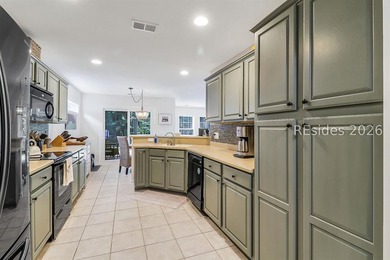 WOW! This is the Pinecrest home you've been waiting for! - photo 21