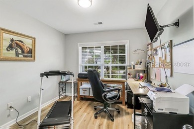 WOW! This is the Pinecrest home you've been waiting for! - photo 22