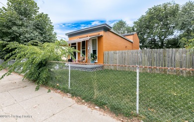 Ohio River Home Sale Pending in Louisville Kentucky