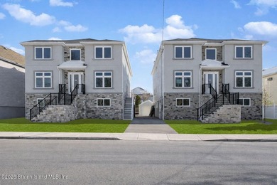 435 Brighton St. is the serene setting for this absolutely - photo 2