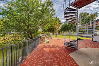 Stunning Lake Nasworthy home nestled along two canals with main - photo 54