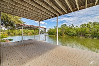 Stunning Lake Nasworthy home nestled along two canals with main - photo 60