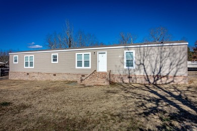 Greers Ferry Lake Home For Sale in Higden Arkansas