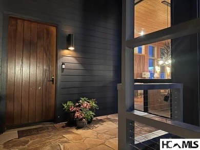 Discover the perfect harmony of modern elegance and rugged - photo 7