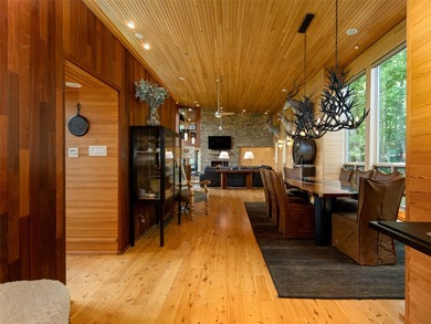 Discover the perfect harmony of modern elegance and rugged - photo 10