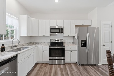 Adorable three bedroom, two bathroom single family home with - photo 14