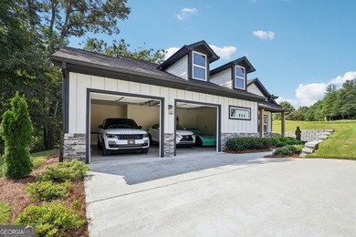 2022 Craftsman in Gated Achasta + Primary Suite on Main + - photo 4