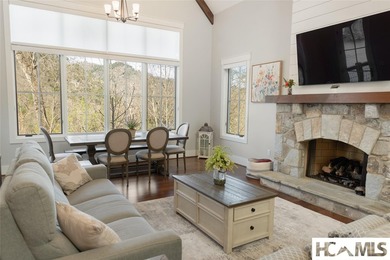 Picture perfect best describes this beautifully appointed, fully - photo 6
