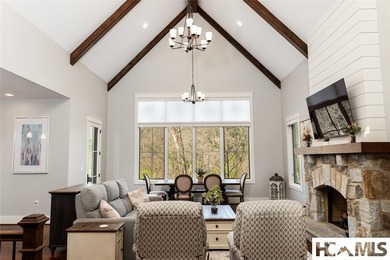 Picture perfect best describes this beautifully appointed, fully - photo 9