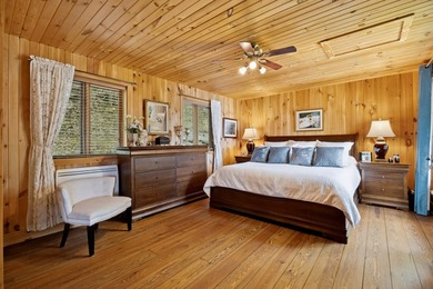 Charming cottage-style property offering an exceptional 260 feet - photo 9