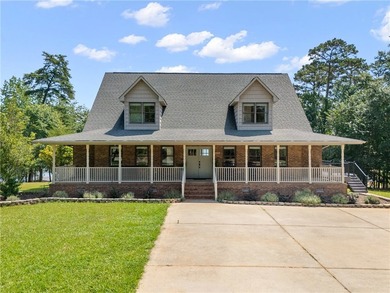 Tucked along the shores of Lake Hartwell in the coveted Jackson - photo 1