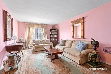 Welcome to this spacious Jackson Heights residence in a - photo 11