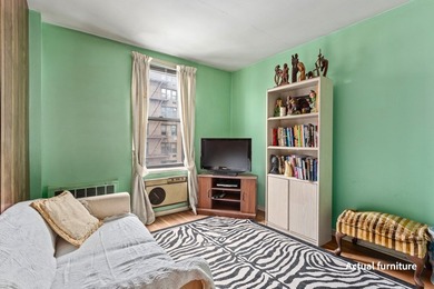 Welcome to this spacious Jackson Heights residence in a - photo 15