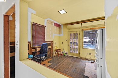 Charming Turn-of-the-Century Opportunity in Point Richmond! - photo 16